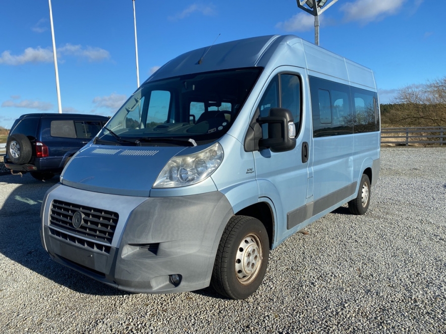 Minibus