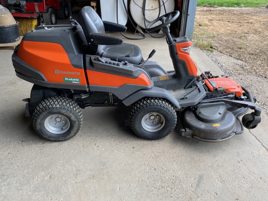 Plænetraktor 4x4
