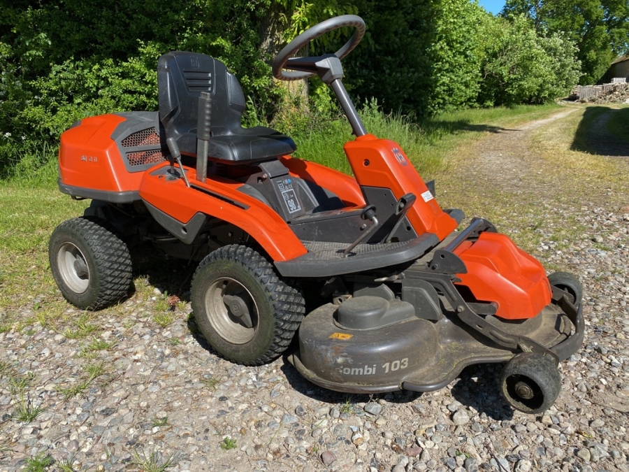 Plænetraktor