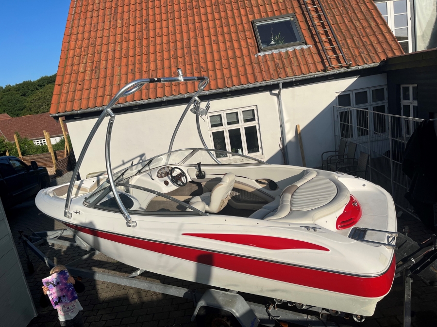 Doral BR 186 Bowrider 225hk