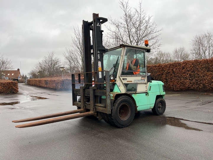Truck 4 Ton