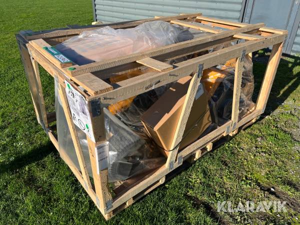 Græsslåmaskine Cub Cadet LT2 Force Series IN BOX