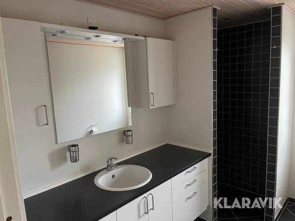 Komplet badeværelse HTH